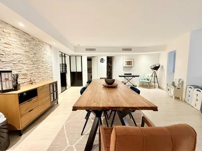 Appartement - 125 m² - 3 pièces