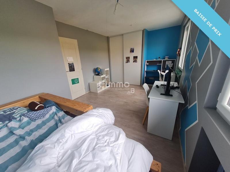 Maison - 212 m² - 9 pièces