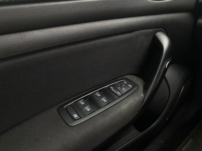 Renault Mégane Business 1.5dci 95cv Carplay/Radars Av-Ar/ Roue de Secours/Feux Auto