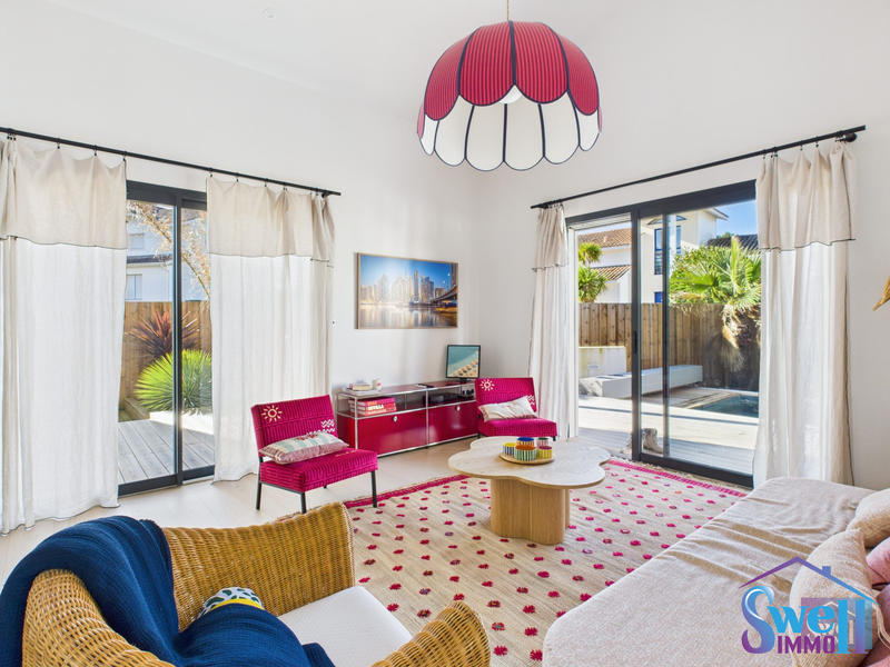 Maison - 138 m² - 5 pièces