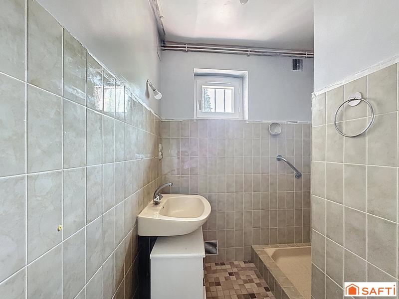 Maison - 101 m² - 5 pièces