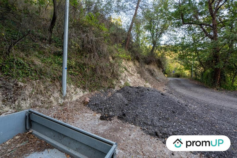 Terrain de loisirs - 2 800 m²