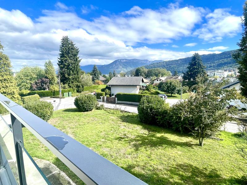 Appartement - 80 m² - 4 pièces