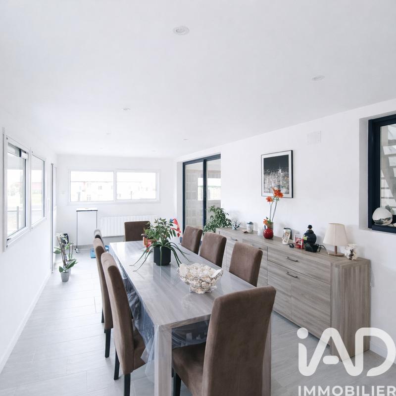 Maison - 180 m² - 7 pièces