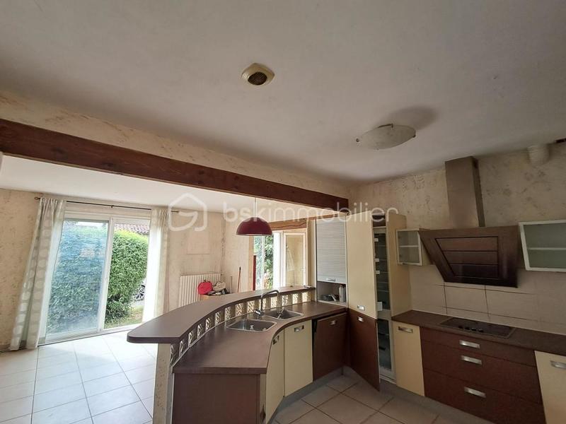 Maison - 90 m² - 4 pièces