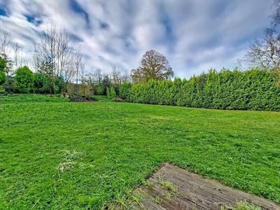 Maison - 230 m² - 7 pièces