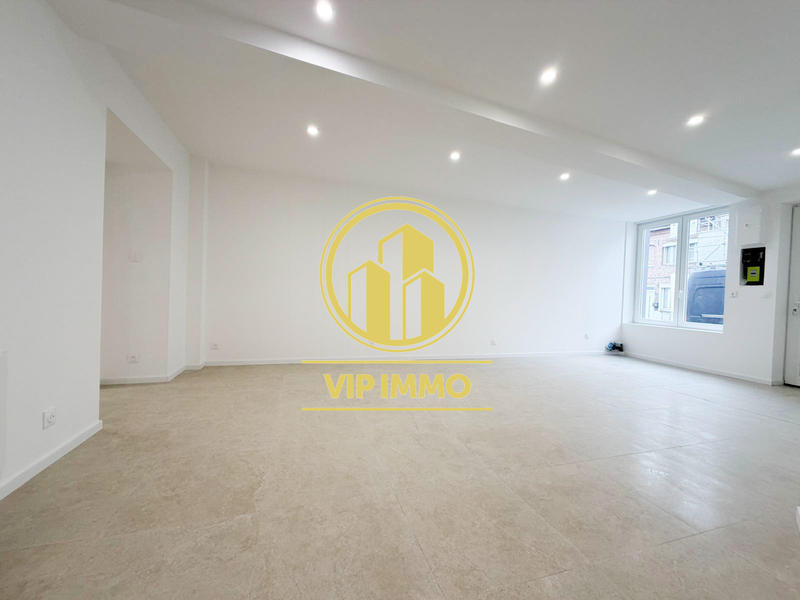 Maison - 90 m² - 6 pièces