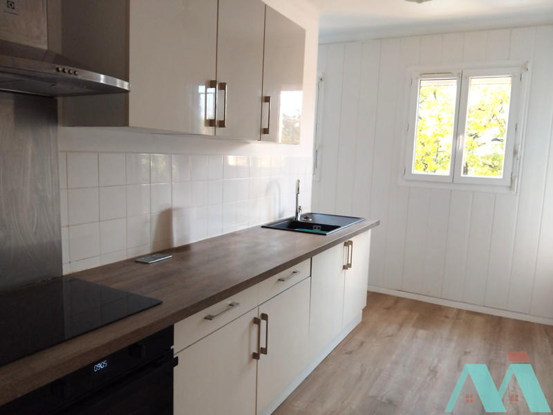 Appartement - 75 m² - 3 pièces