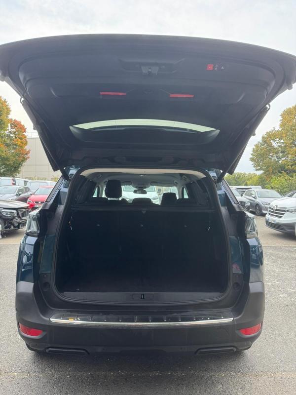 Peugeot 5008 II (2) 1.5 Bluehdi 130 s&amp;S Allure Pack Eat8