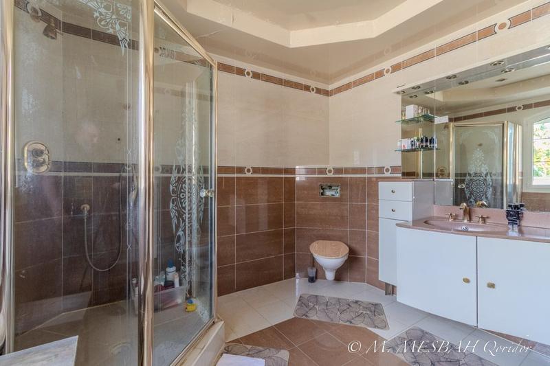 Maison - 155 m² - 6 pièces