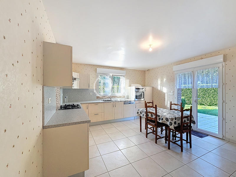 Pavillon - 125 m² - 5 pièces