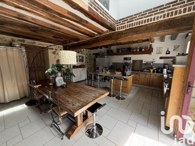 Maison - 186 m² - 7 pièces