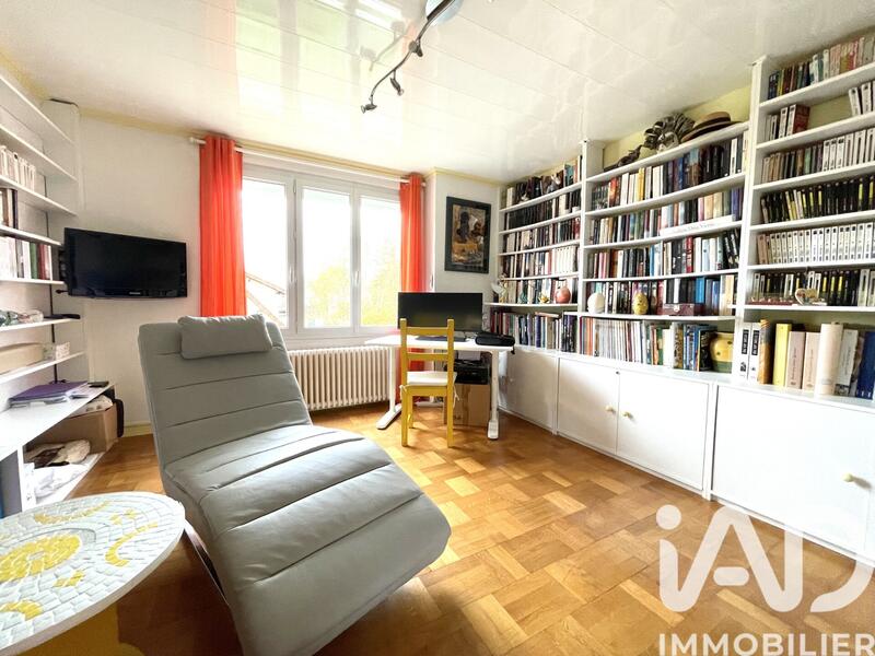 Maison - 182 m² - 6 pièces