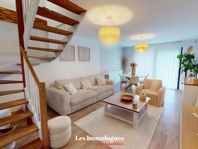 Maison - 107 m² - 6 pièces
