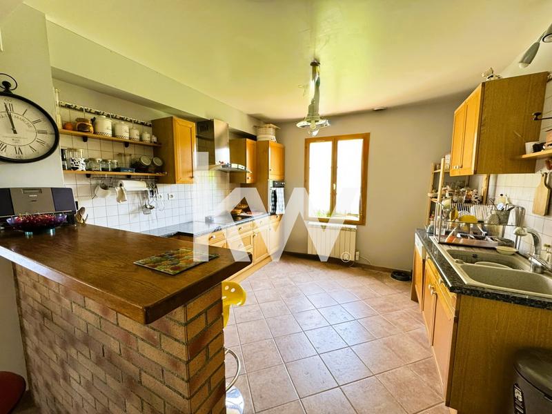 Maison - 155 m² - 6 pièces