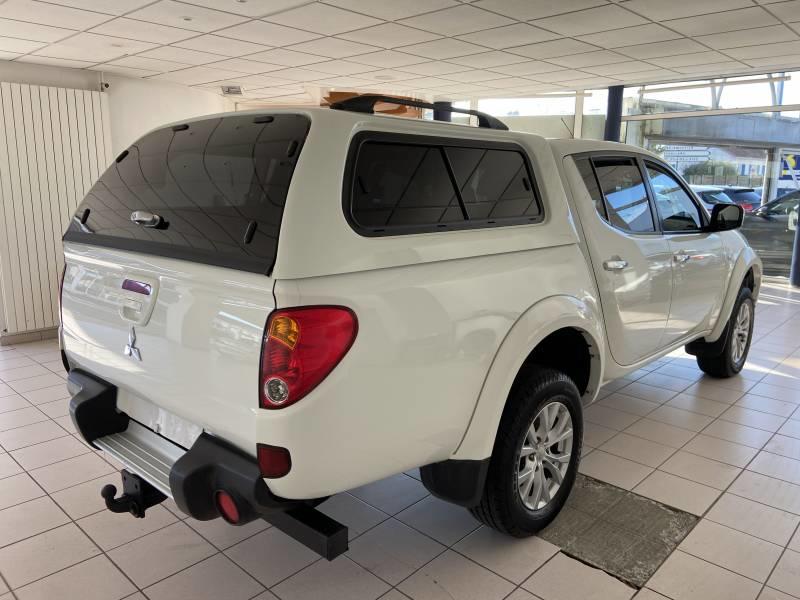 Mitsubishi Pick-up L200 Double Cabine 2.5 Td 178 Dble Cab Instyle Navi a