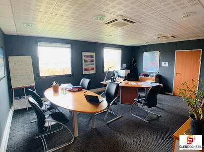 Local d'activités - 4 447 m²