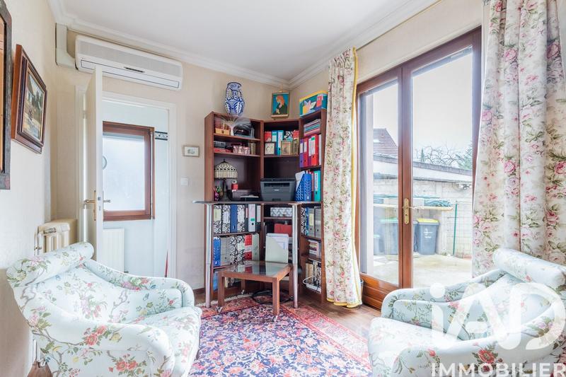 Maison - 90 m² - 6 pièces