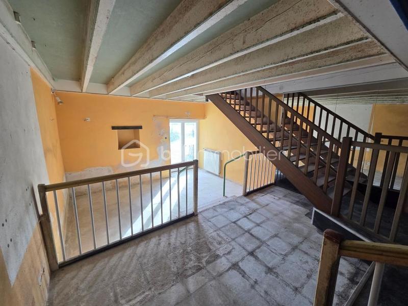 Maison - 300 m² - 5 pièces