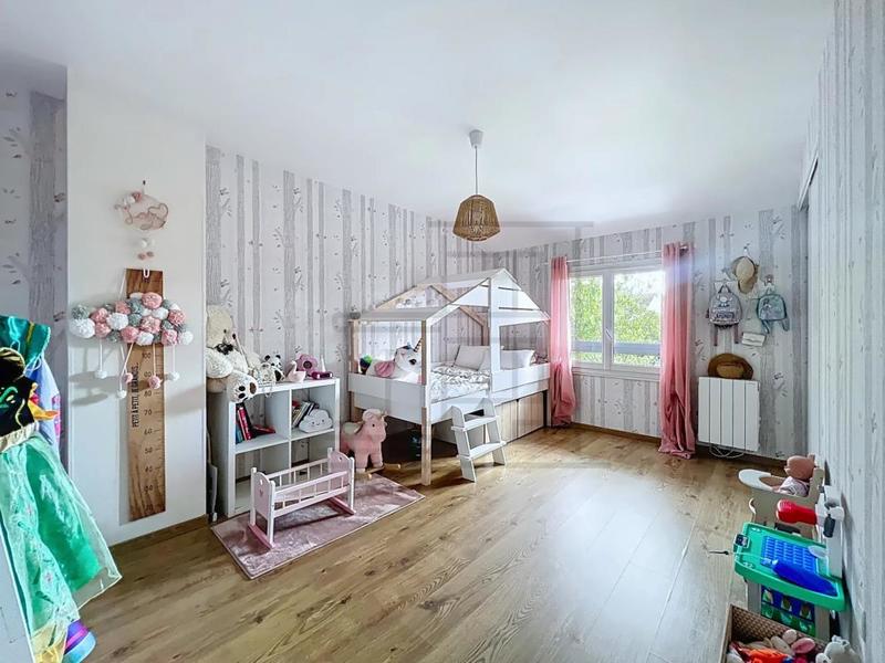 Maison - 103 m² - 5 pièces