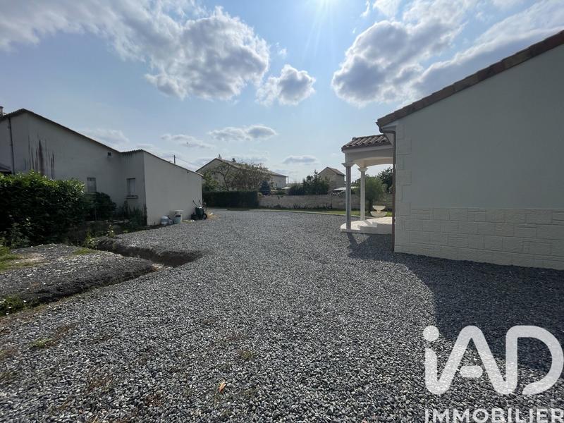 Maison - 96 m² - 4 pièces