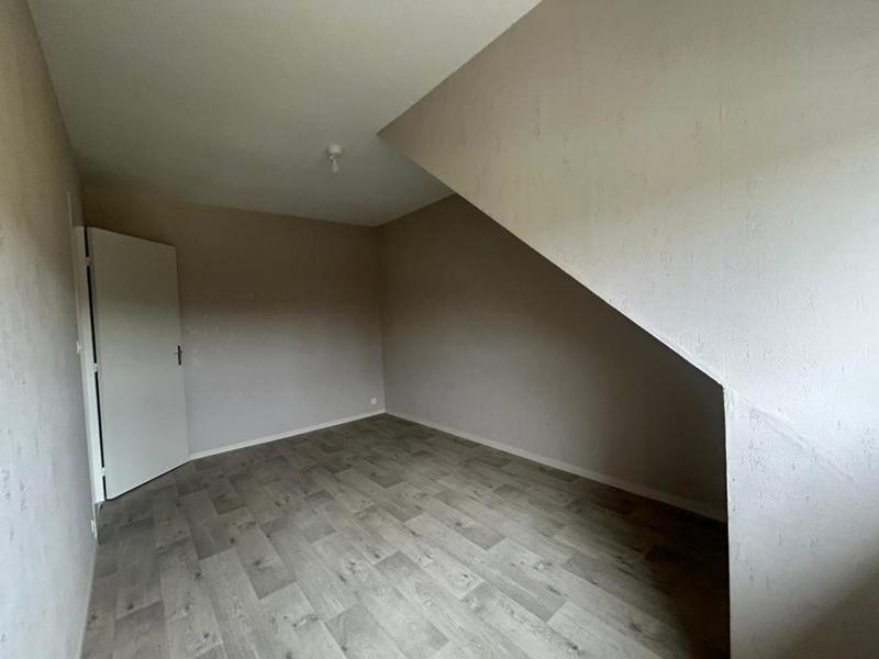 Maison - 93 m² - 4 pièces