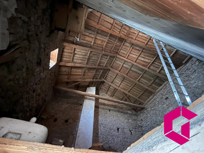 Maison ancienne - 138 m² - 7 pièces