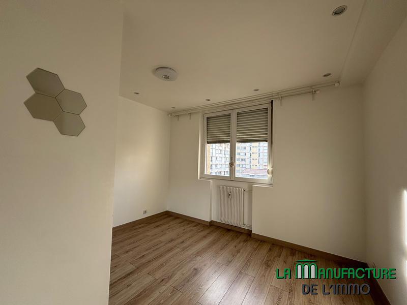 Appartement - 74 m² - 4 pièces