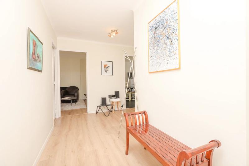 Appartement - 81 m² - 3 pièces