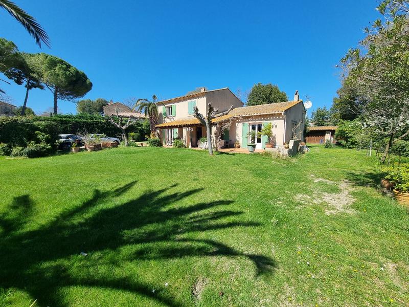 Maison - 167 m² - 5 pièces