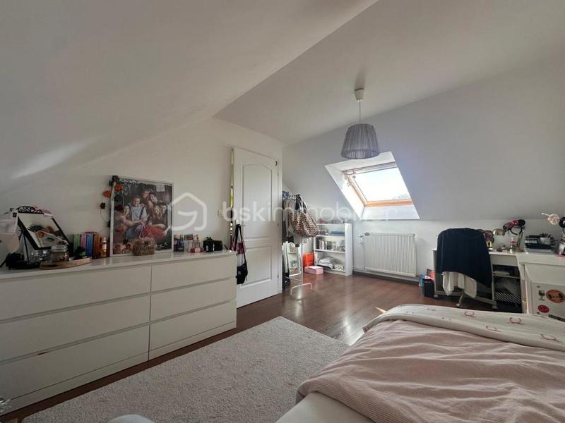 Pavillon - 125 m² - 7 pièces