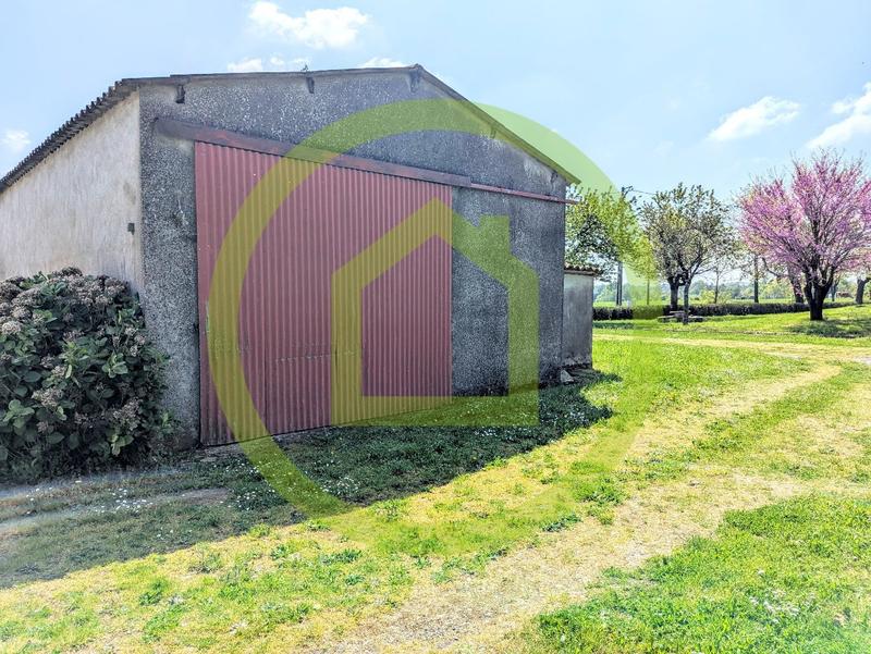 Maison - 331 m² - 11 pièces