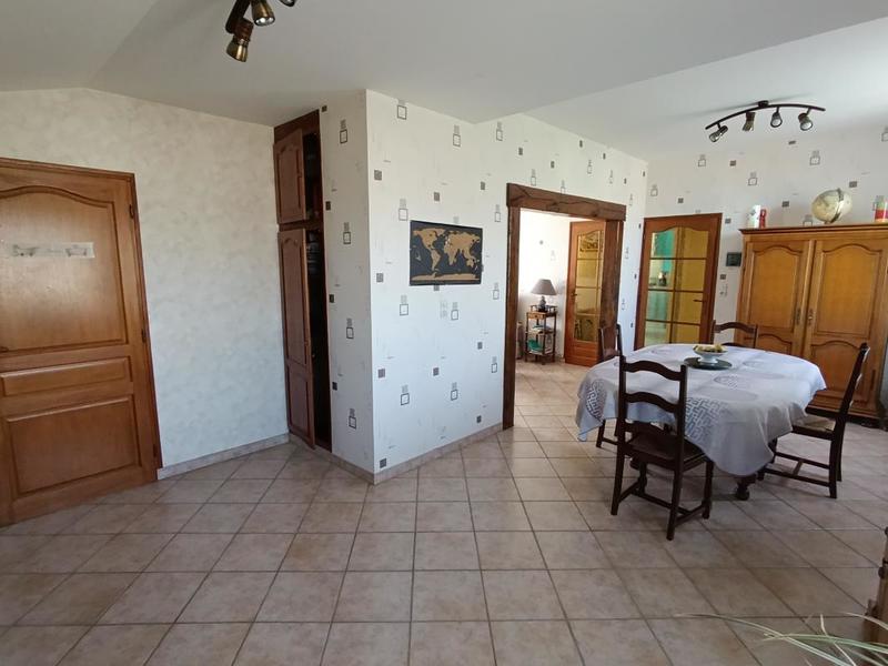 Maison - 111 m² - 5 pièces