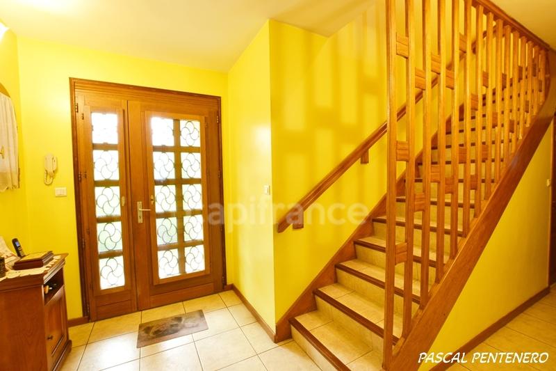 Maison - 153 m² - 6 pièces