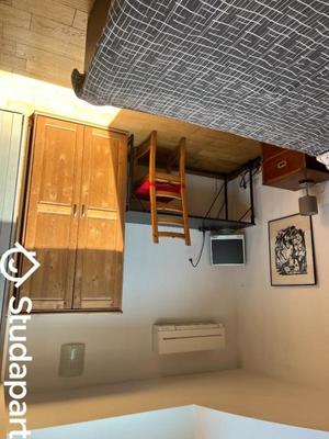 Chambre - 10 m² - 1 pièce