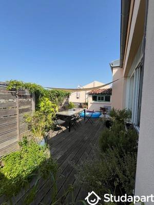 Chambre - 15 m² - 1 pièce