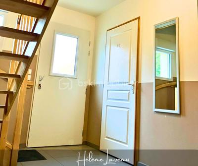 Maison - 93 m² - 5 pièces