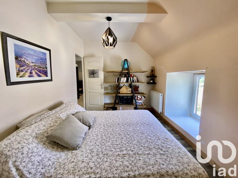 Maison - 241 m² - 10 pièces