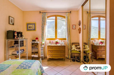 Maison - 164 m² - 6 pièces