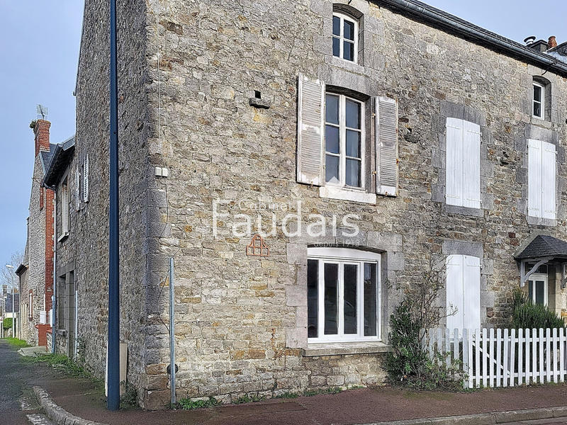 Maison - 76 m² - 2 pièces