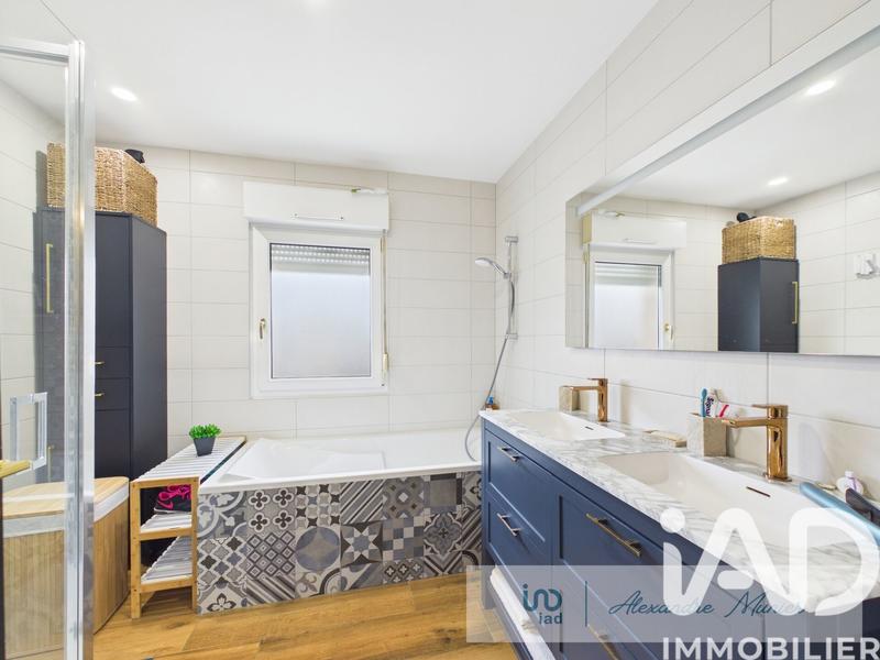 Maison de ville - 110 m² - 6 pièces