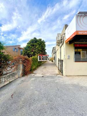 Bureau - 99 m² - 6 pièces