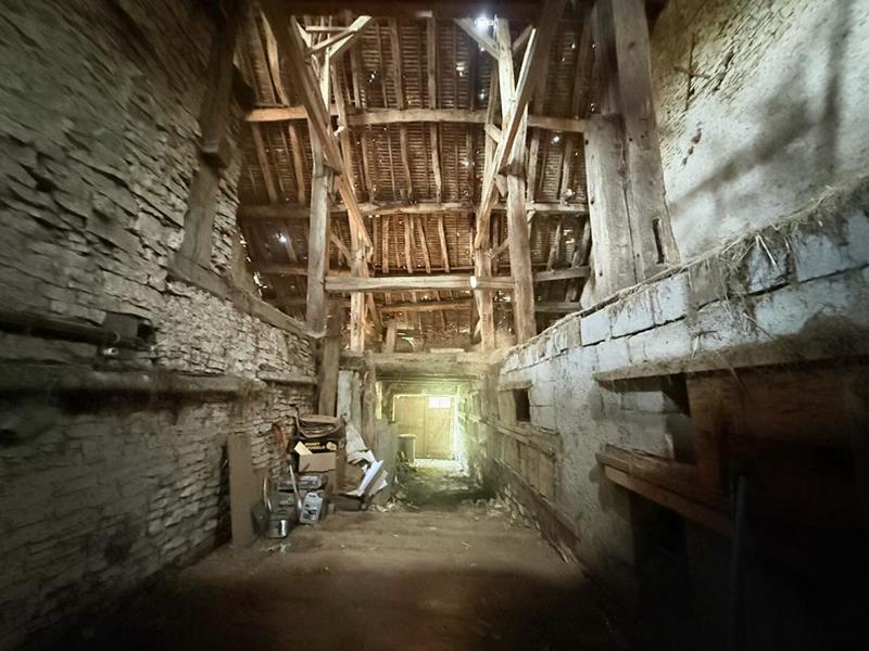 Maison - 400 m² - 8 pièces