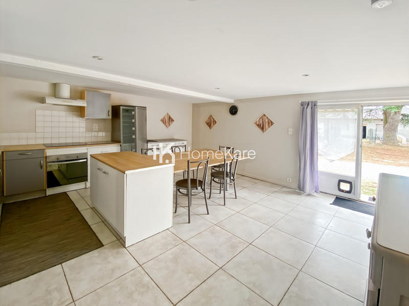 Ferme - 240 m² - 8 pièces