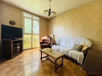 Appartement - 79 m² - 4 pièces