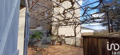 Maison de ville - 235 m² - 7 pièces