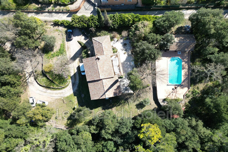 Villa - 150 m² - 5 pièces