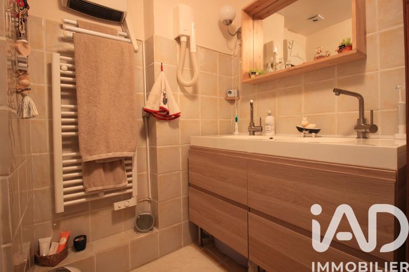 Appartement - 77 m² - 3 pièces