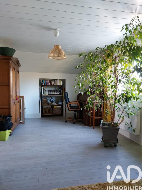 Maison - 93 m² - 5 pièces