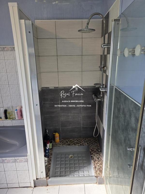 Maison - 117 m² - 6 pièces